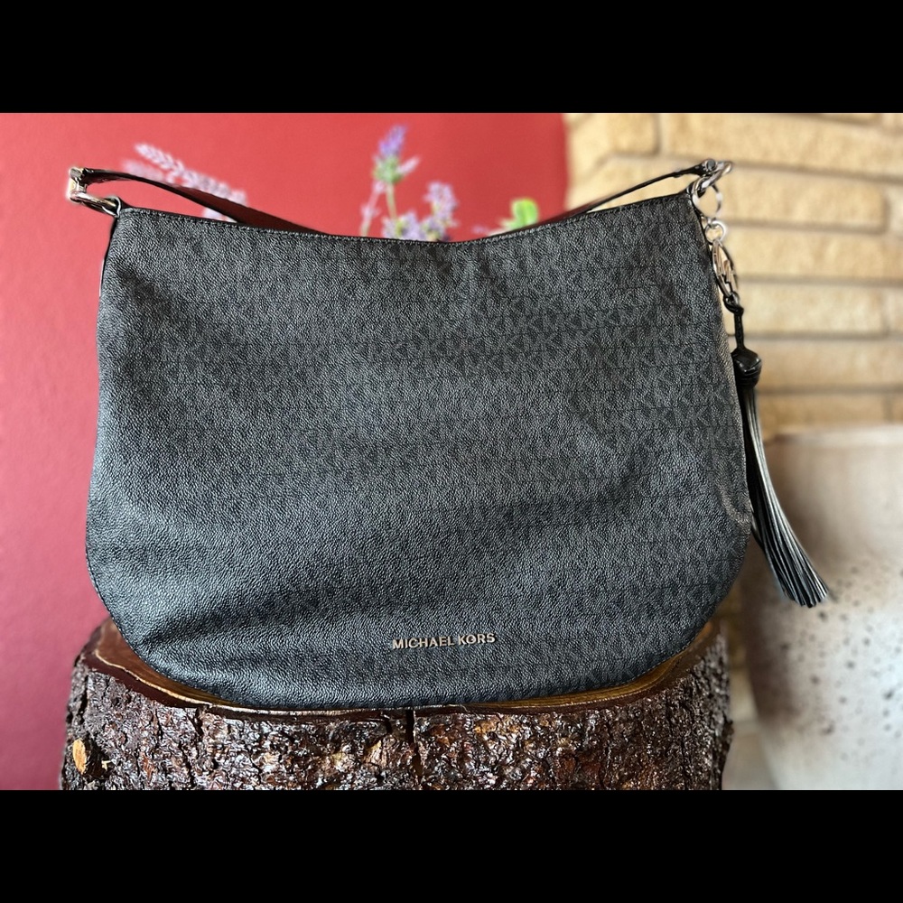 Brooke Large Logo Shoulder Bag